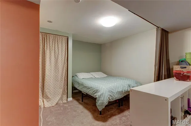 $3,000 | 564 Woodlyn Crossing, Ballwin, MO 63021