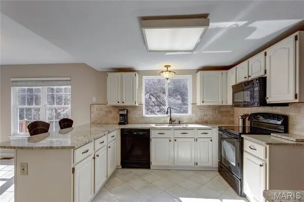 $2,650 | 564 Woodlyn Crossing, Ballwin, MO 63021