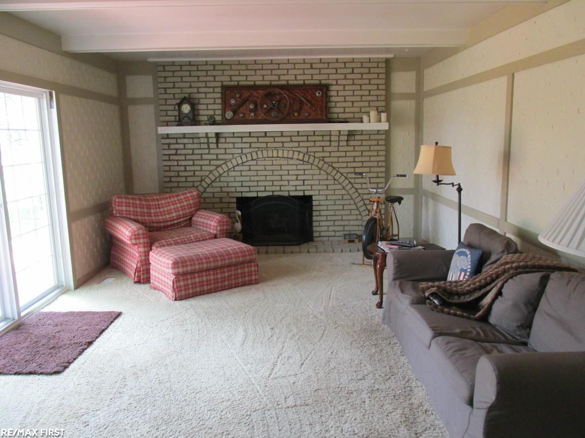 850 Downhill Lane Rochester Hills, MI 48307 - Photo 9 of 22