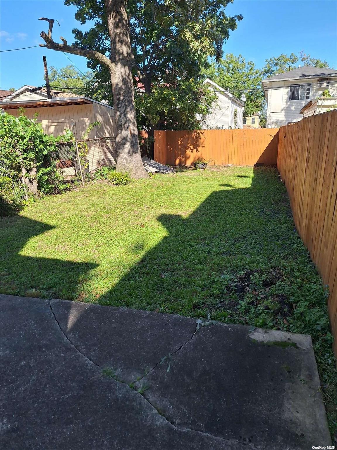 109-29 Union Hall Street Queens, NY 11433 - Photo 4 of 20 Back Yard