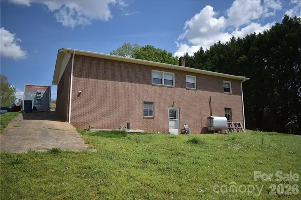 $279,900 | 103 Regina Drive, Morganton, NC 28655