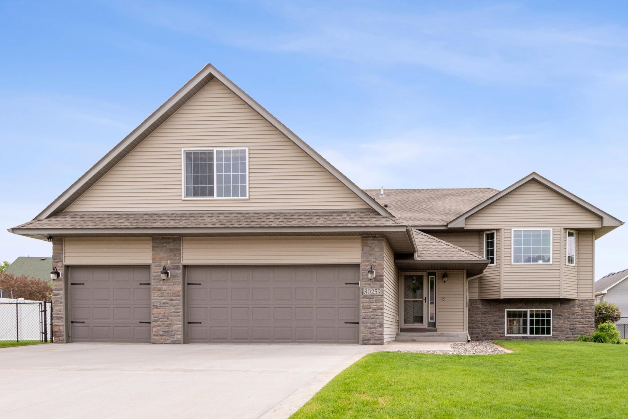 30259 Fox Run Road Stacy, MN 55079 - Photo 2 of 26 Gallery Image 2