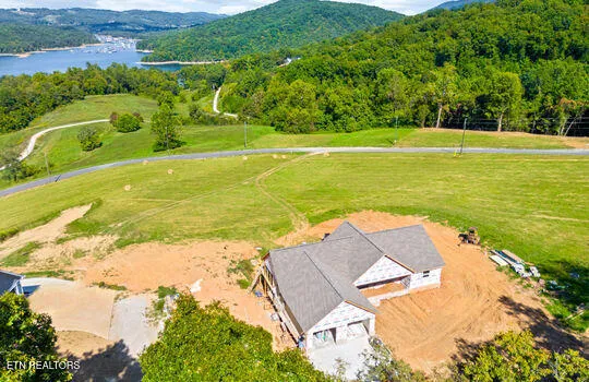 $695,000 | 124 Laura Lane, Maynardville, TN 37807