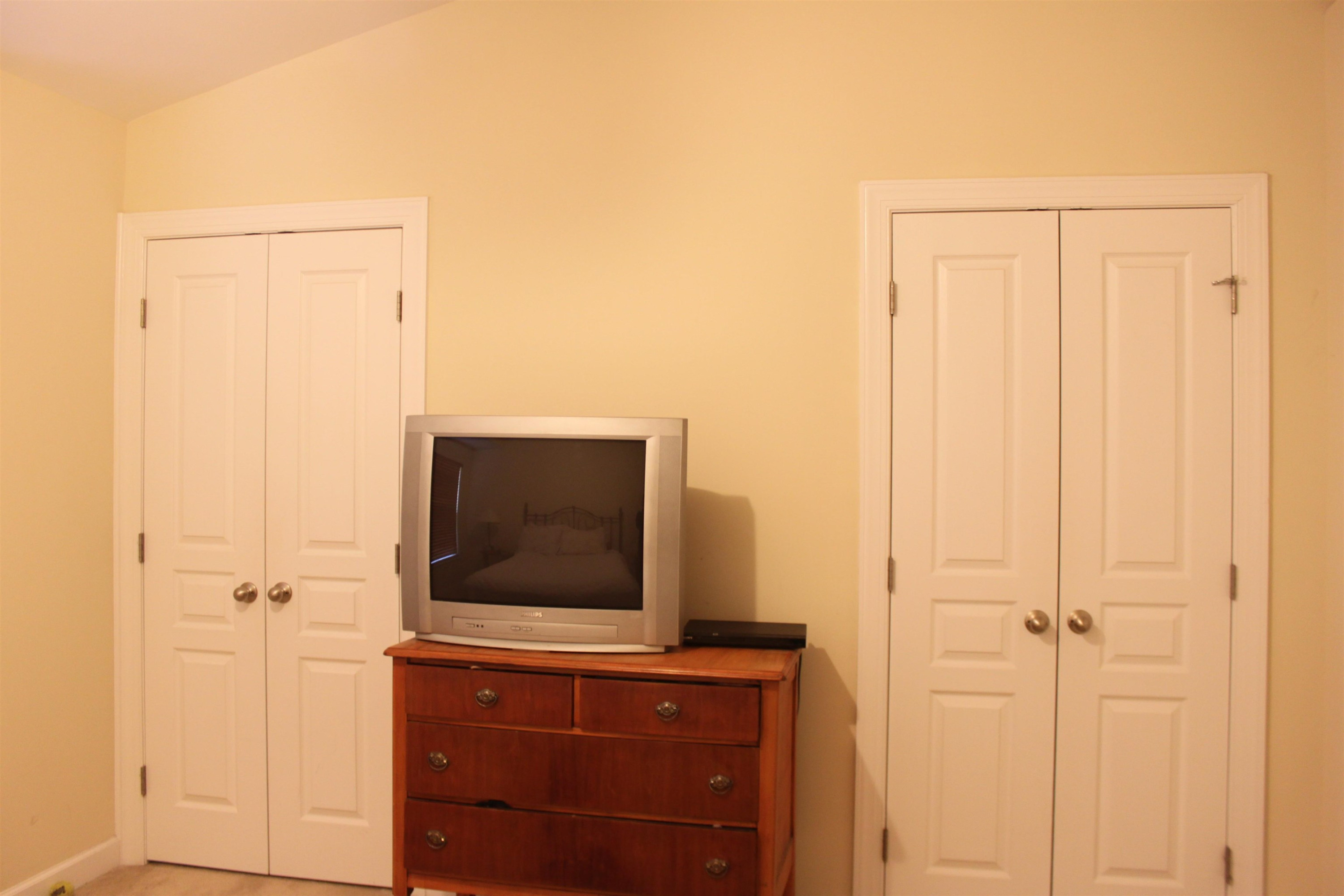 8022 Goldenrain Way Raleigh, NC 27612 - Photo 20 of 24 Photo 20