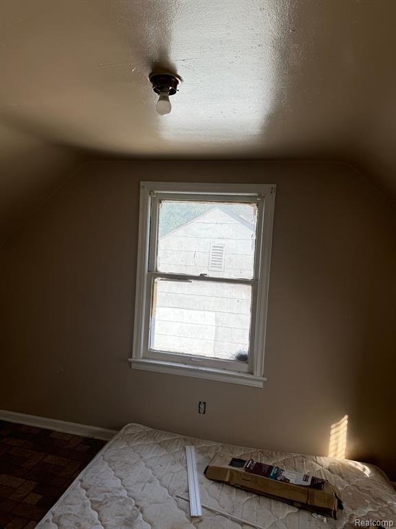 9561 Decatur Street Detroit, MI 48227 - Photo 17 of 19 Gallery Image 17