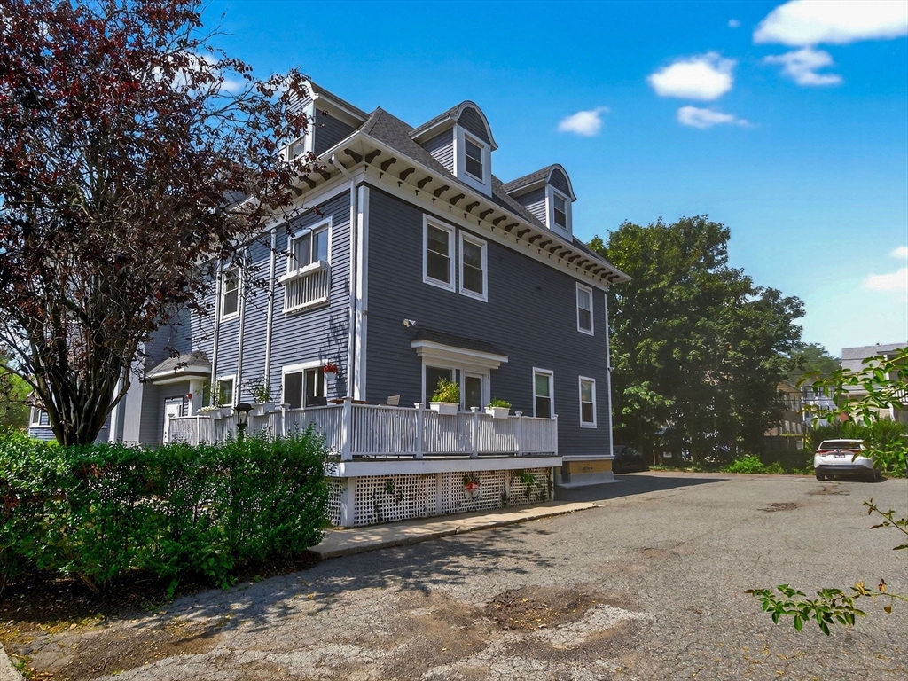 38 Pleasant Street, Unit 1 Boston, MA 02125 - Photo 20 of 25