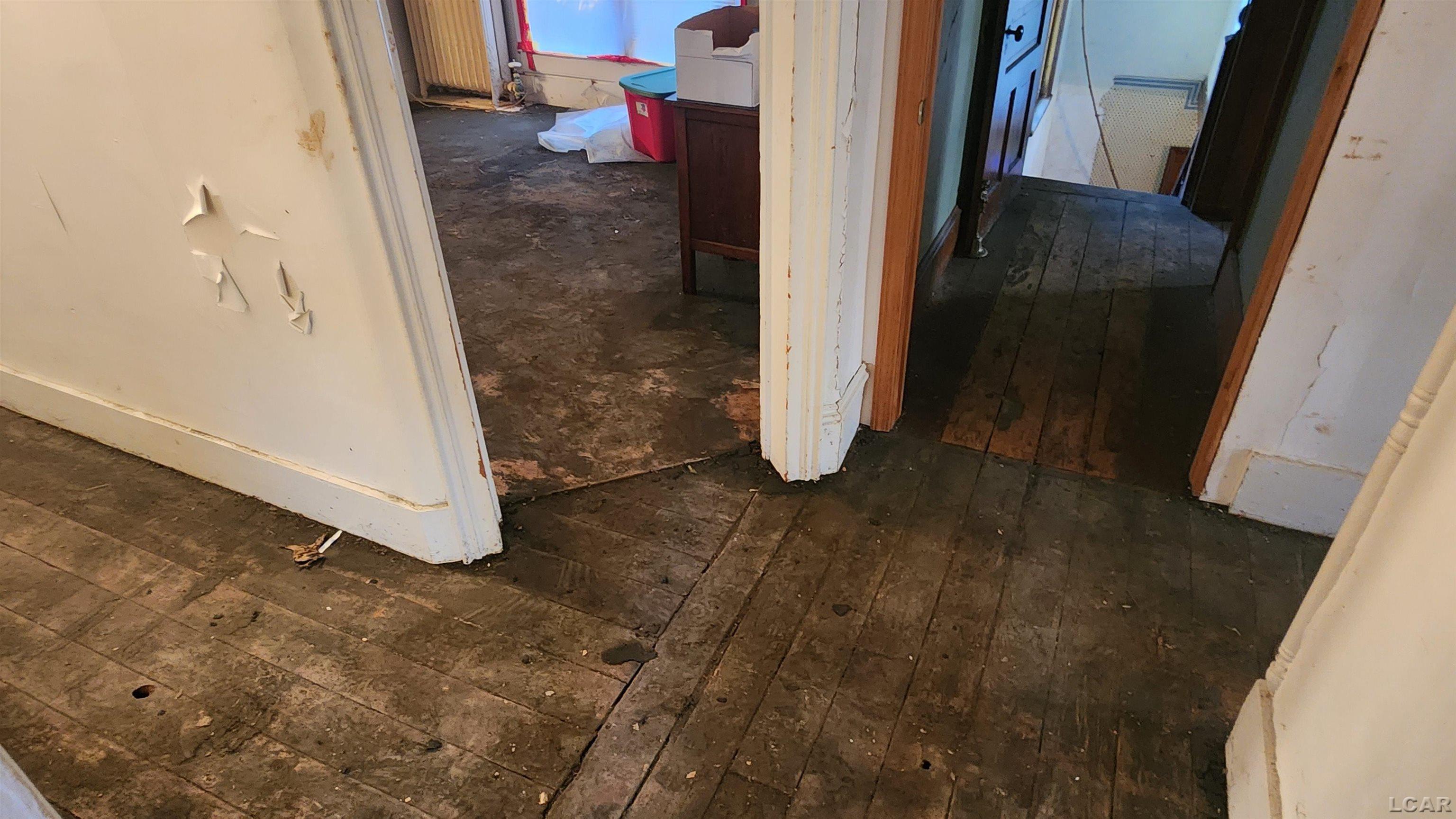 116 Locust Street Clinton, MI 49236 - Photo 50 of 76 50130312-fe533d24-9d3a-477d-a7b0-4f64653ebd04.JPG