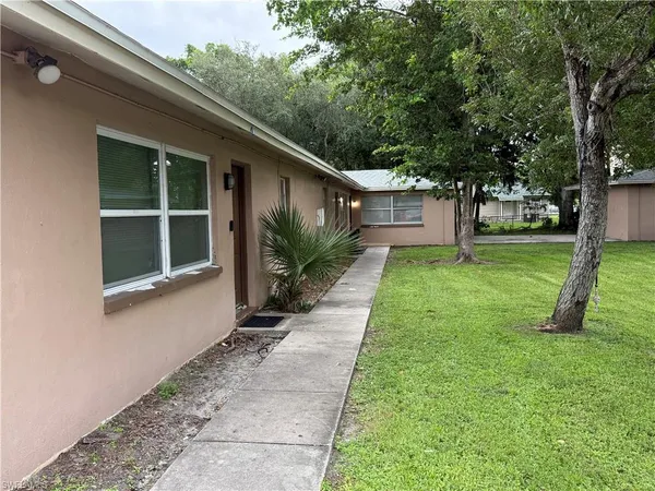 $1,200 | 3771 Belmont Street, Unit A, Fort Myers, FL 33916