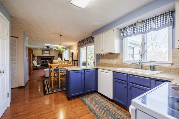 $319,900 | 4637 Lake Road, Williamson, NY 14589