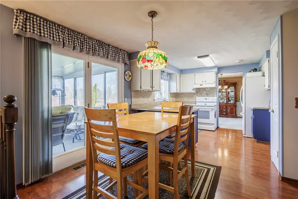 $319,900 | 4637 Lake Road, Williamson, NY 14589