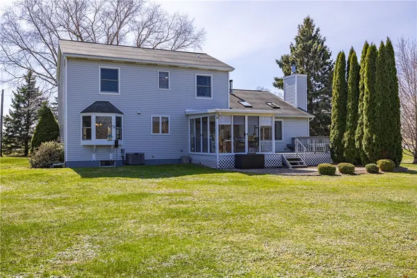 $319,900 | 4637 Lake Road, Williamson, NY 14589