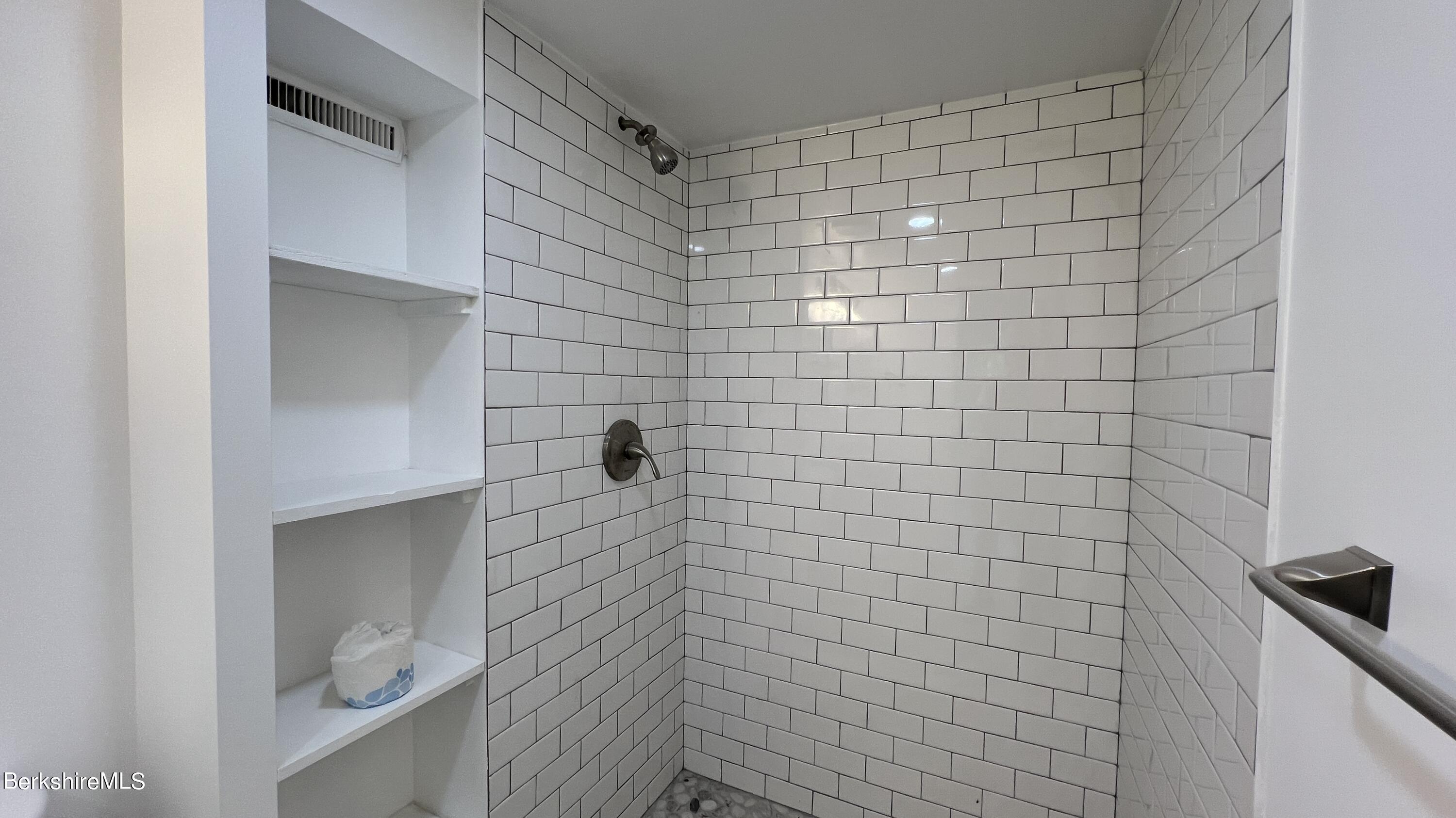 190 Willow Street Lee, MA 01260 - Photo 37 of 41 a bathroom with a shower