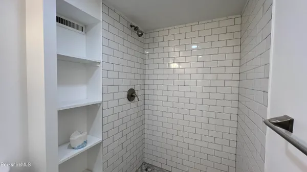 $489,000 | 190 Willow Street, Lee, MA 01260