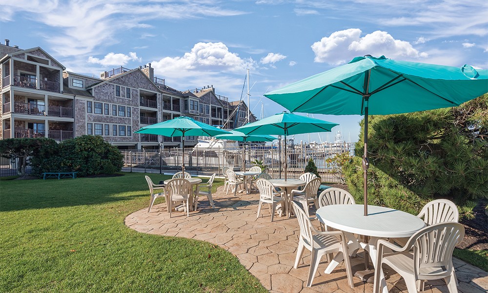 405 Thames Street Newport, RI 02840 - Photo 9 of 12