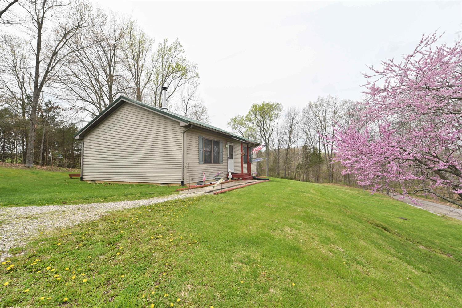 9267 Levell Road Bennington, IN 47011 - Photo 4 of 19