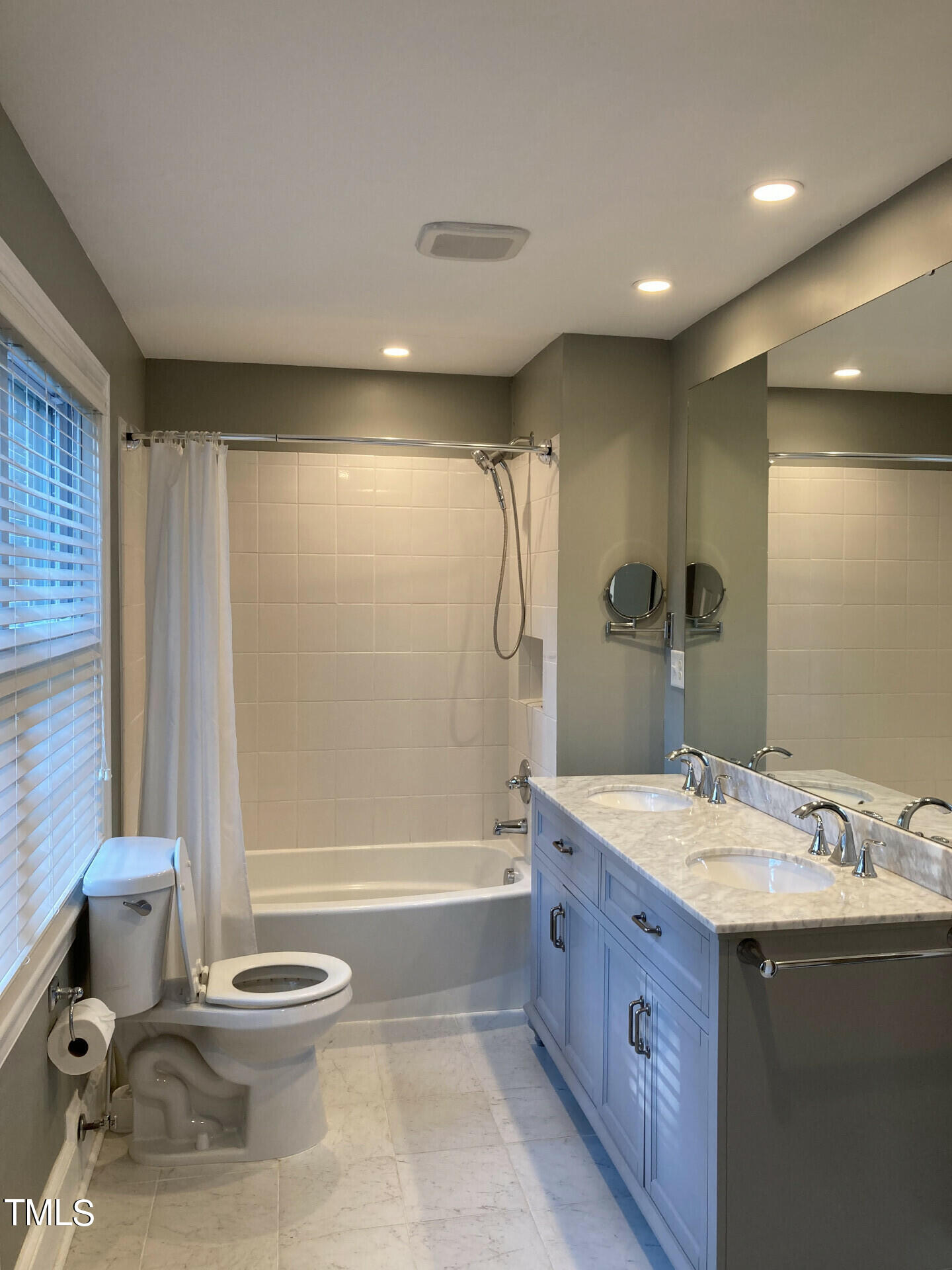 6904 Oak Ridge Drive Raleigh, NC 27612 - Photo 21 of 32 6904OakRidgeDr_45567_21