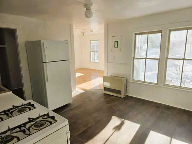 $299,000 | 5 Reynolds Drive, Brattleboro, VT 05301