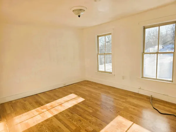 $299,000 | 5 Reynolds Drive, Brattleboro, VT 05301