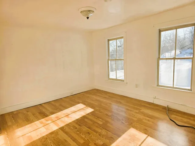 $299,000 | 5 Reynolds Drive, Brattleboro, VT 05301