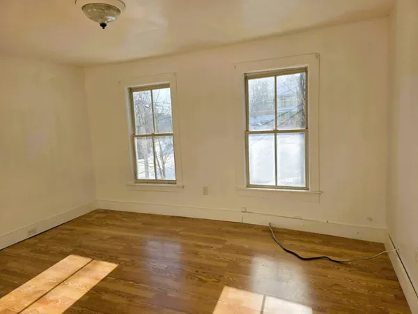 $294,000 | 5 Reynolds Drive, Brattleboro, VT 05301
