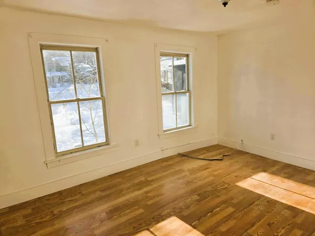 $299,000 | 5 Reynolds Drive, Brattleboro, VT 05301