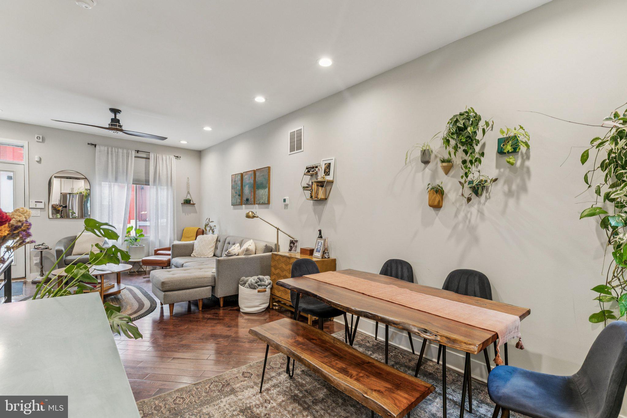 1314 North Dover Street Philadelphia, PA 19121 - Photo 8 of 30 a workspace with furniture and wooden floor