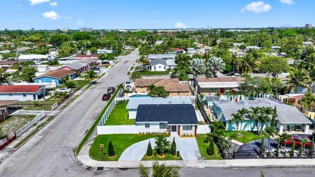$665,000 | 3349 El Vedado Court East, West Palm Beach, FL 33405