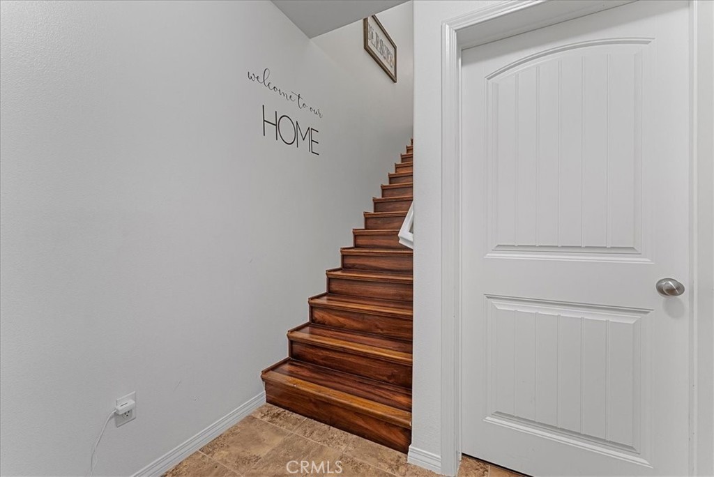 613 Flathead River Street Oxnard, CA 93036 - Photo 5 of 26