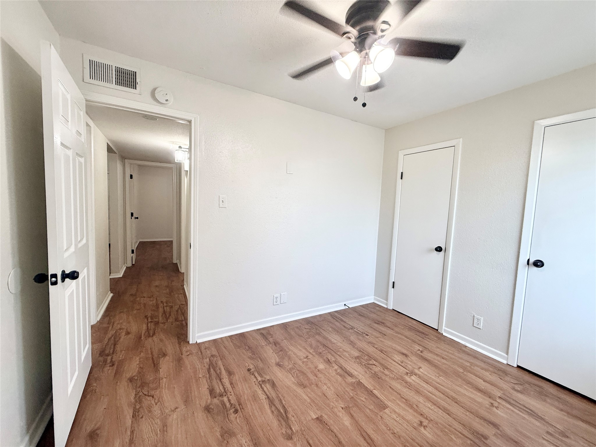 941 South Walker Street Angleton, TX 77515 - Photo 19 of 22