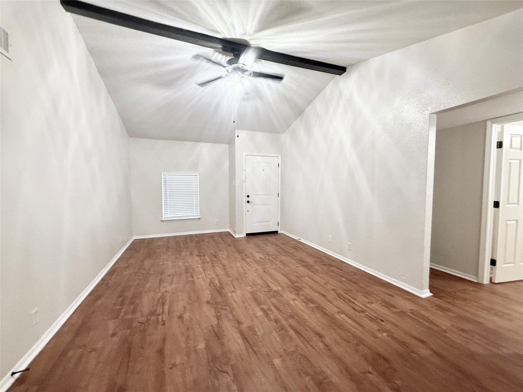 941 South Walker Street Angleton, TX 77515 - Photo 3 of 22