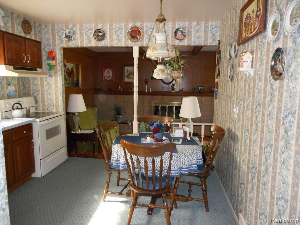 19130 Wedgewood Road Riverview, MI 48193 - Photo 9 of 35 wedgewood 021 (Medium).JPG