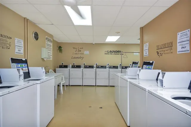 $349,900 | 305 North Pompano Beach Boulevard, Unit 505, Pompano Beach, FL 33062