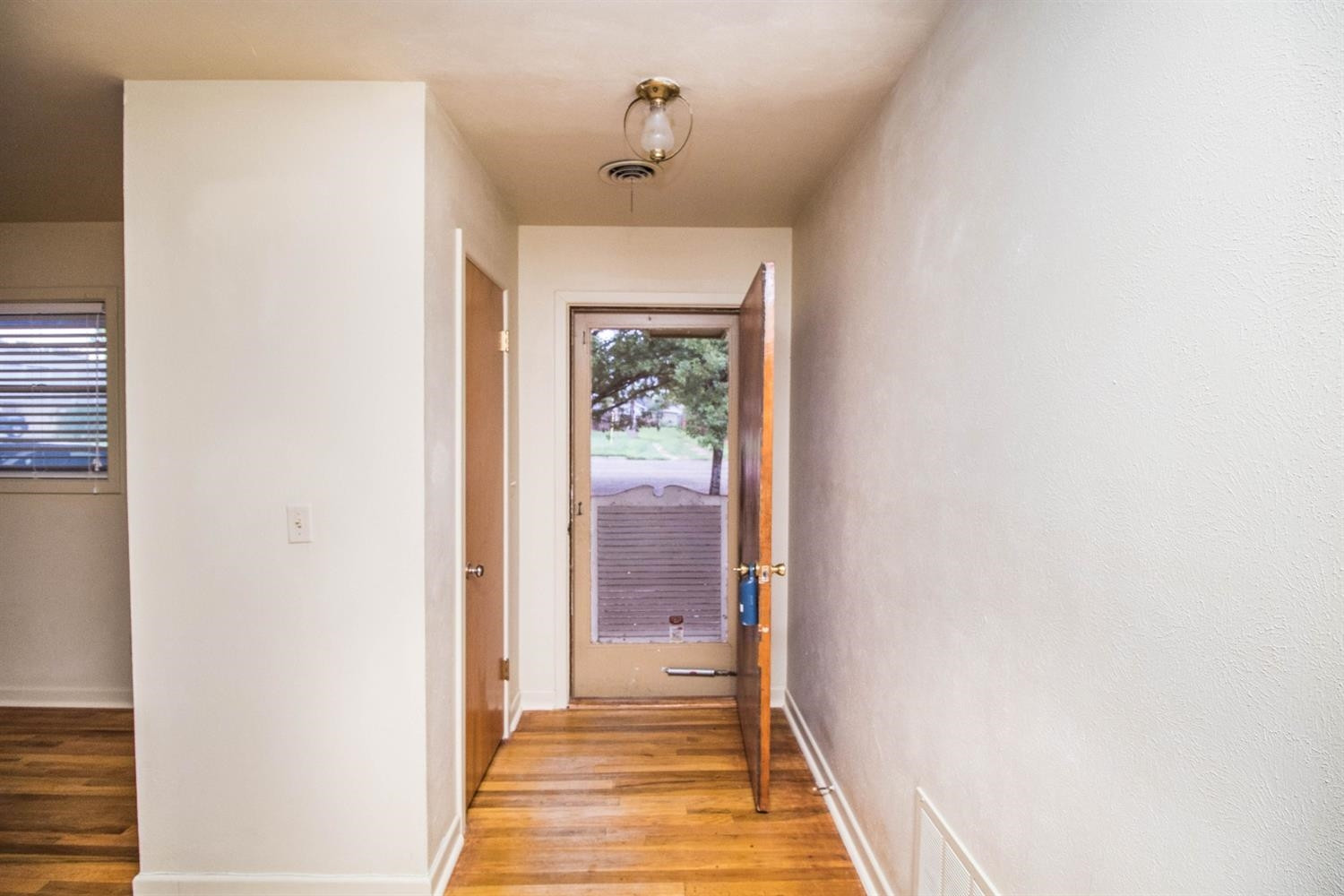 1007 Ave F Abernathy, TX 79311 - Photo 3 of 18 Photo 3