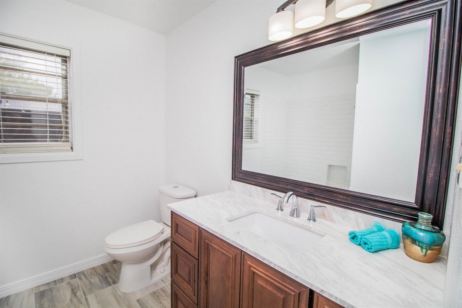 1007 Ave F Abernathy, TX 79311 - Photo 8 of 18 Photo 8