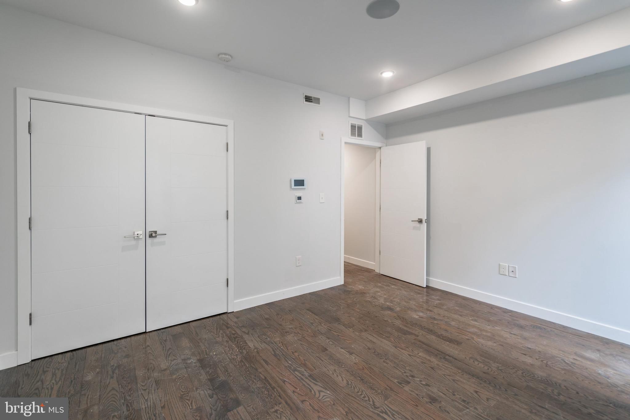 627 West Oxford Street, Unit 2 Philadelphia, PA 19122 - Photo 8 of 14 a view of an empty room