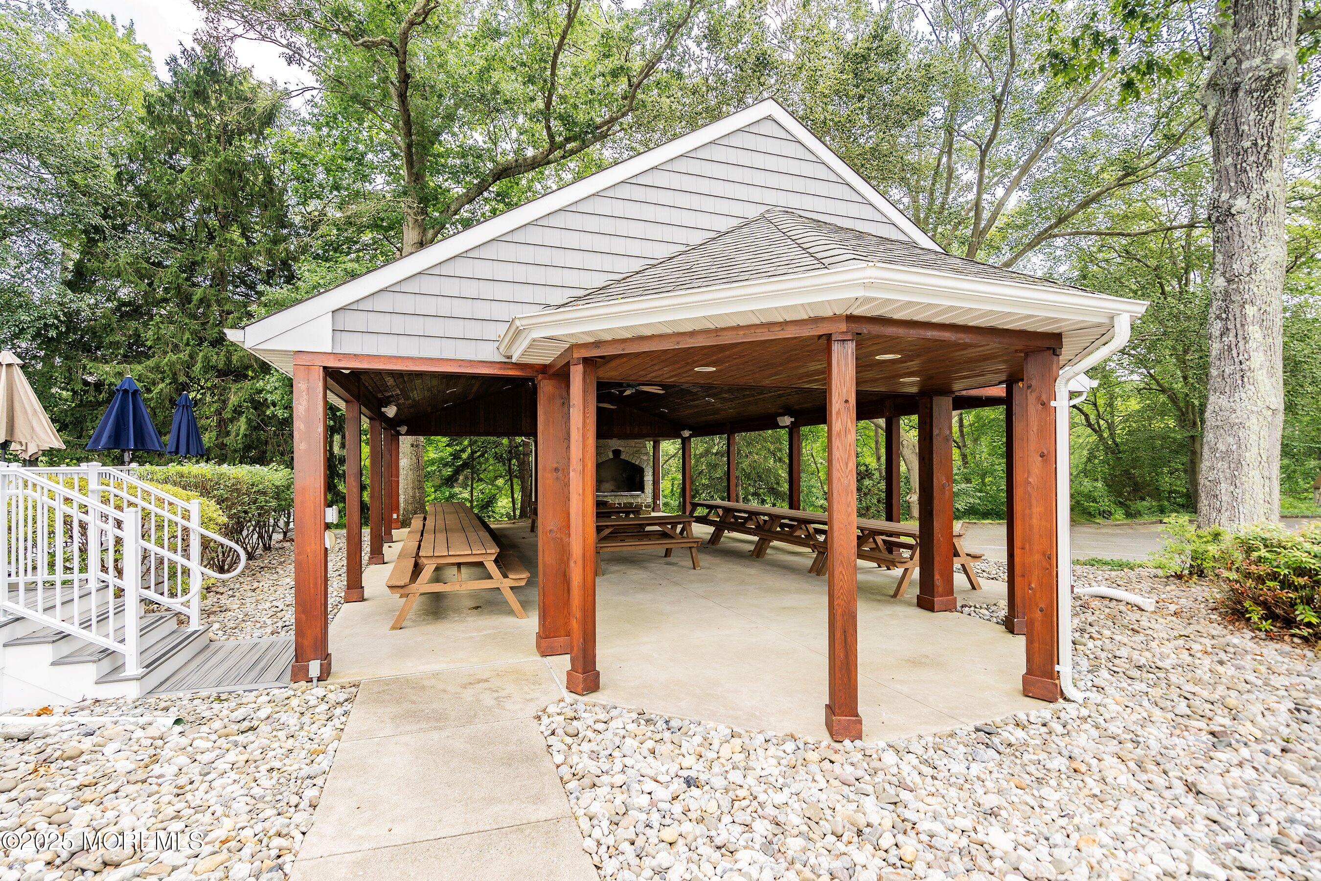 12 Copperfield Drive Cream Ridge, NJ 08514 - Photo 31 of 33 a patio with table and chairs