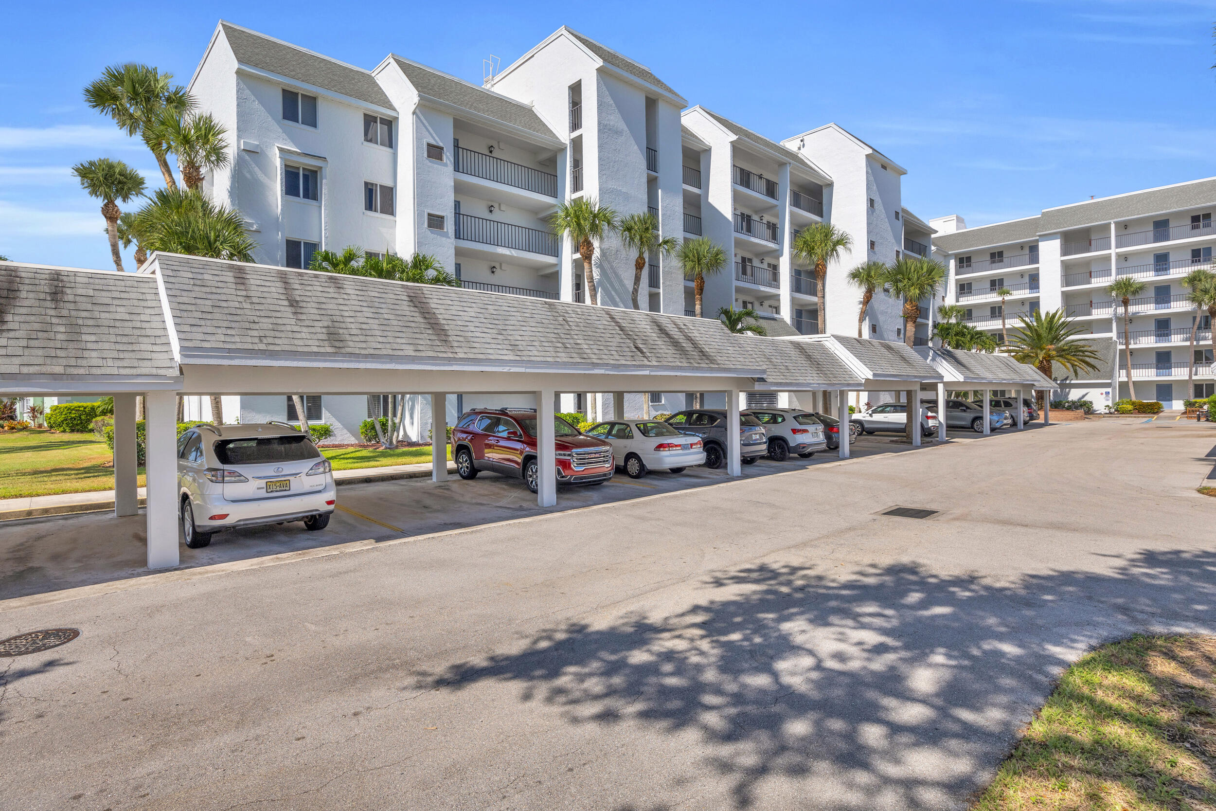 2400 S Ocean Dr 7645
