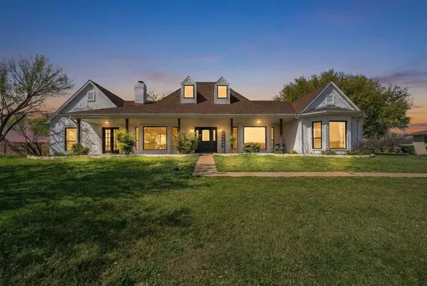 $1,650,000 | 823 Frenchtown Road, Argyle, TX 76226