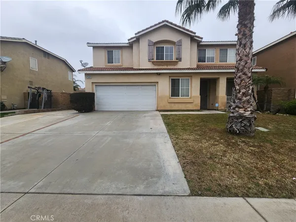 $3,500 | 15752 Home Court, Fontana, CA 92336