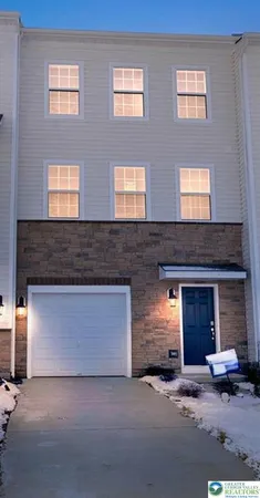 $2,700 | 8328 Alexander, Breinigsville, PA 18031