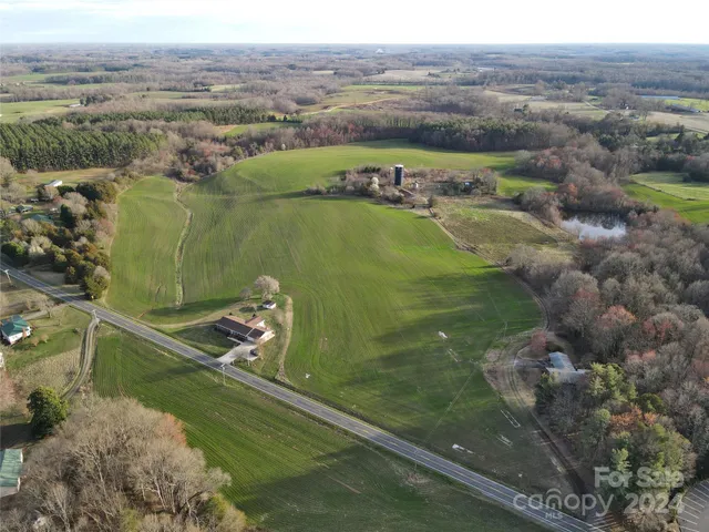 a view of a lake with a mountain