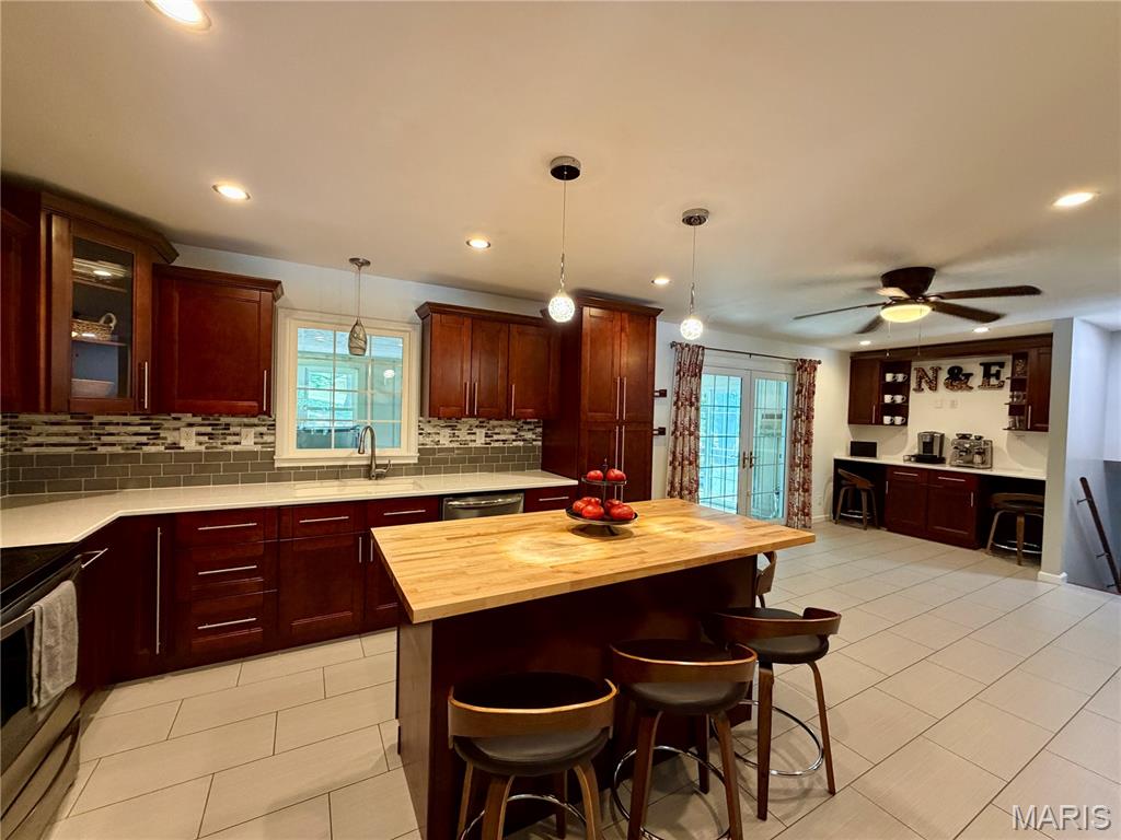 4 El Rancho Drive Hannibal, MO 63401 - Photo 7 of 43