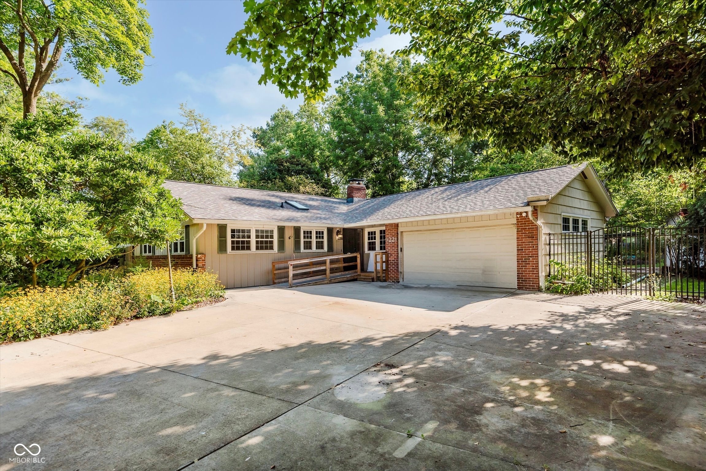 9221 North Delaware Street Indianapolis, IN 46240 - Photo 24 of 24
