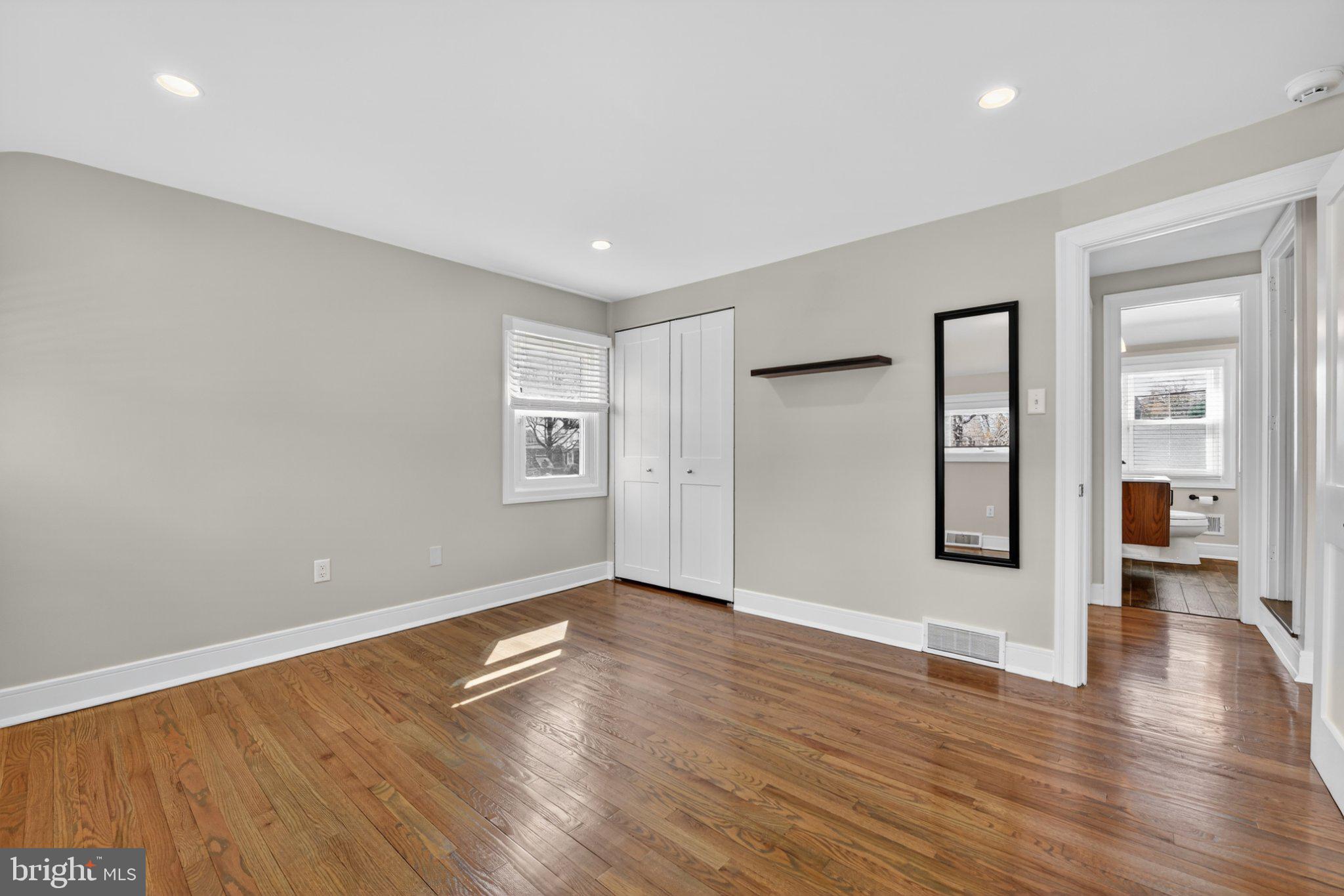 524 Harding Avenue Shillington, PA 19607 - Photo 12 of 37 Bright and airy room with hardwood floors.