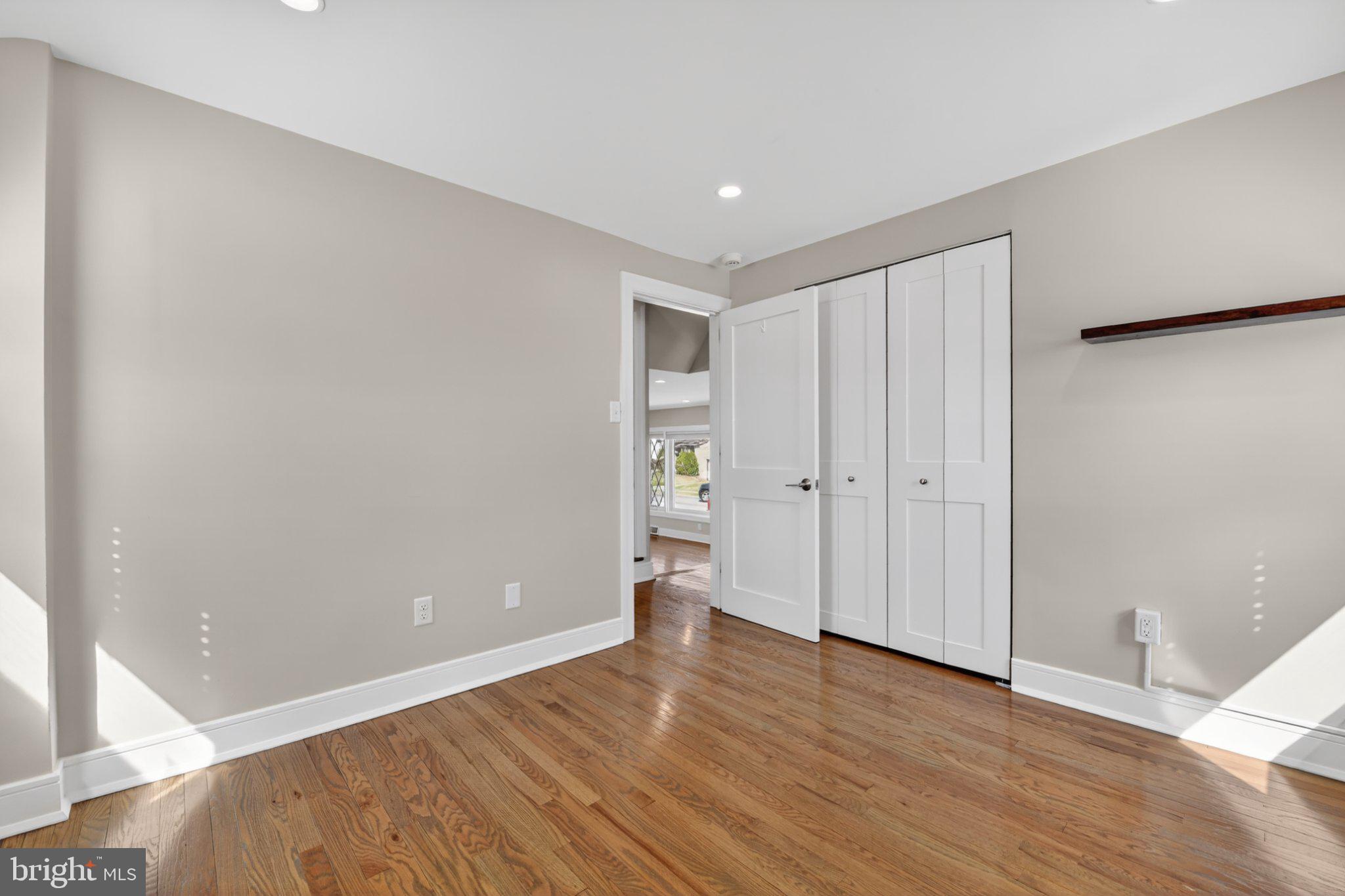 524 Harding Avenue Shillington, PA 19607 - Photo 16 of 37 Bright and airy room with hardwood floors.