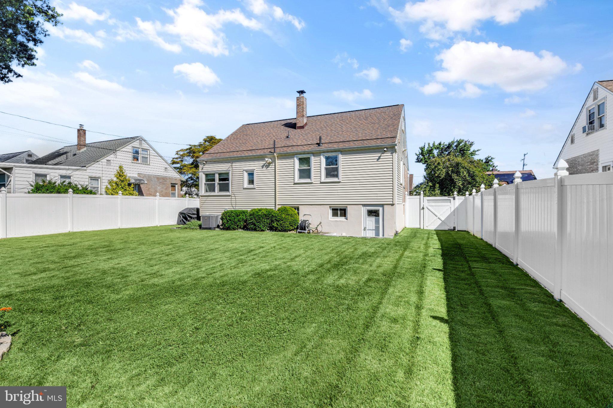 524 Harding Avenue Shillington, PA 19607 - Photo 29 of 37 Spacious backyard oasis awaits you!