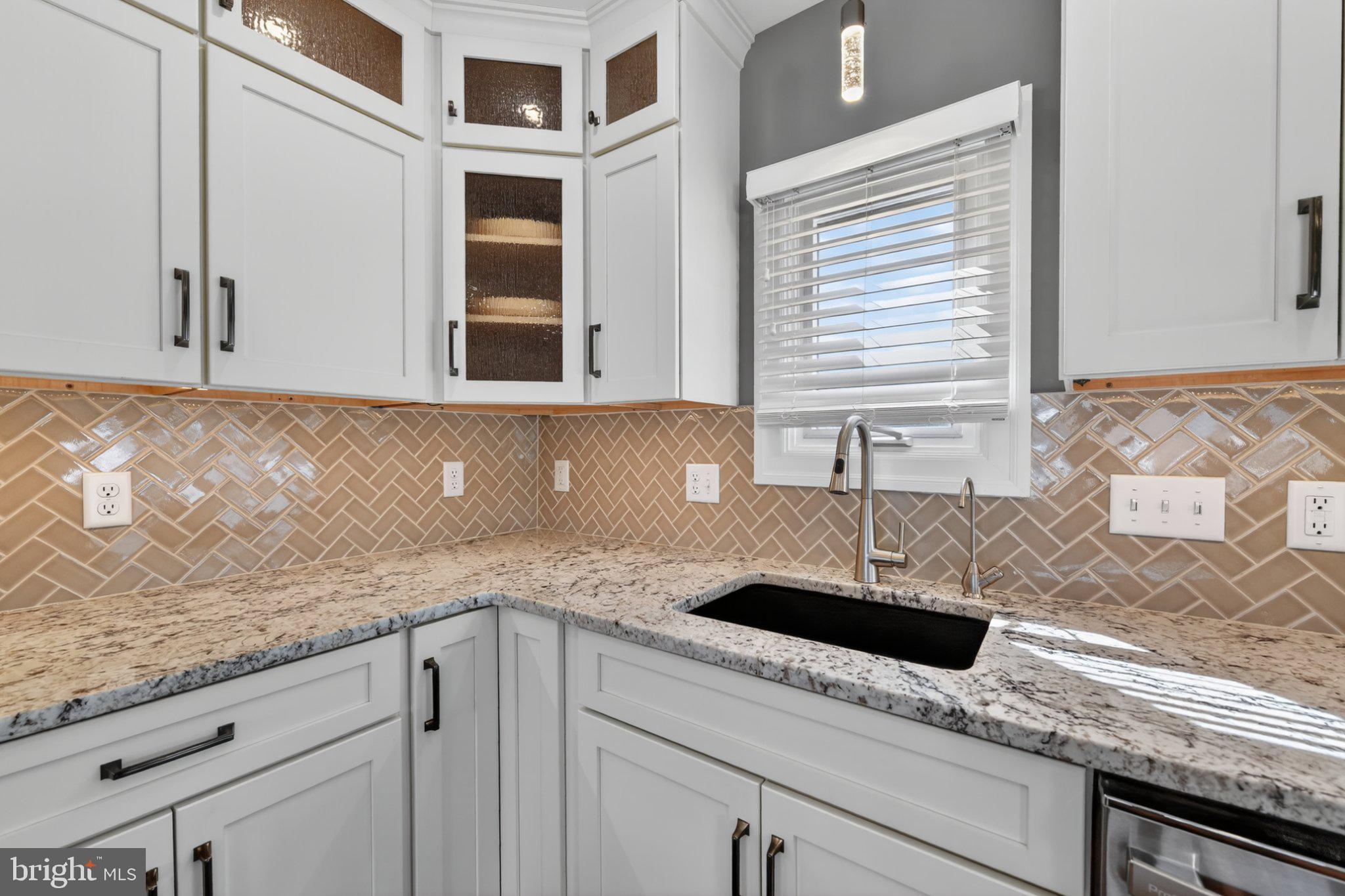 524 Harding Avenue Shillington, PA 19607 - Photo 3 of 37 Stylish kitchen with elegant finishes.