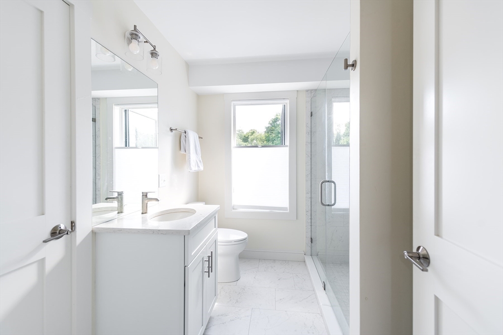 41 Cliff Road, Unit A Gloucester, MA 01930 - Photo 12 of 22
