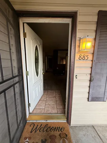 $425,000 | 885 Del Monte Court, Manteca, CA 95336