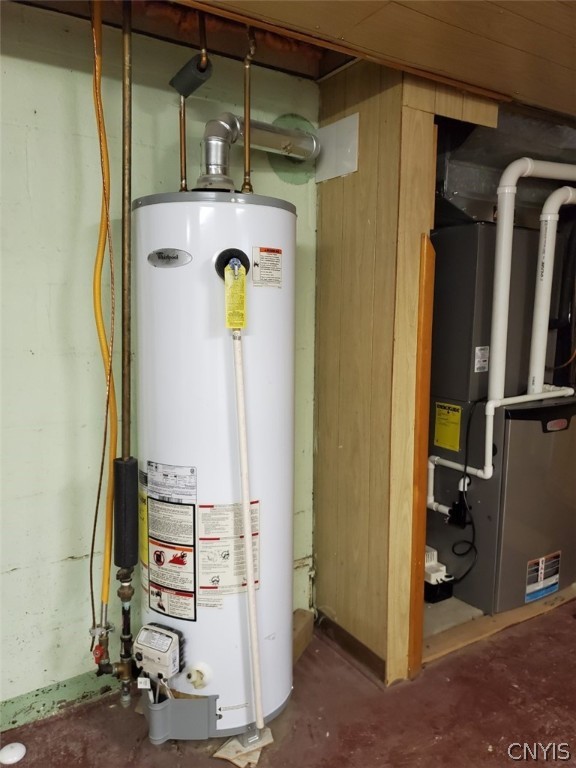 201 Tolbert Drive Clay, NY 13212 - Photo 21 of 22 HW heater